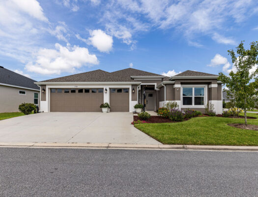 1728 Usrey Ct – Welcoming You to The Villages